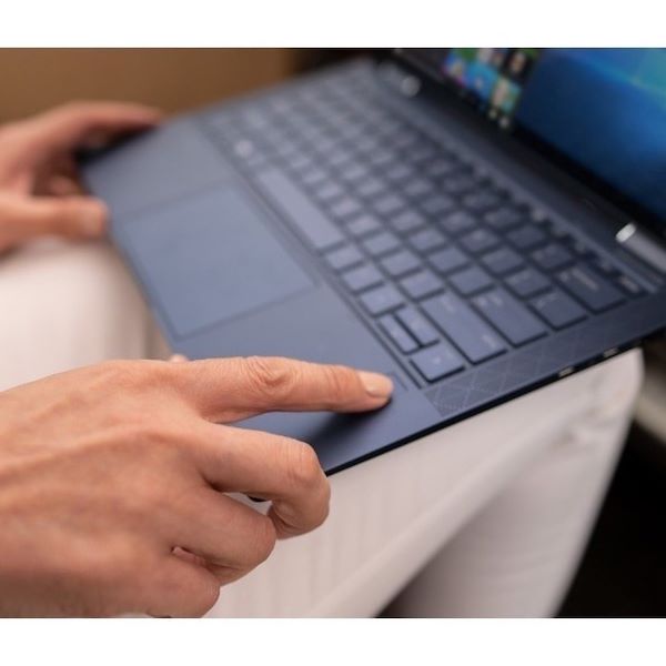 HP Inc Elite Dragonfly G2 - Alternate-Image14