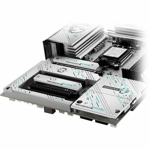 MSI  B850 GAMING PLUS WIFI PZ - Alternate-Image5