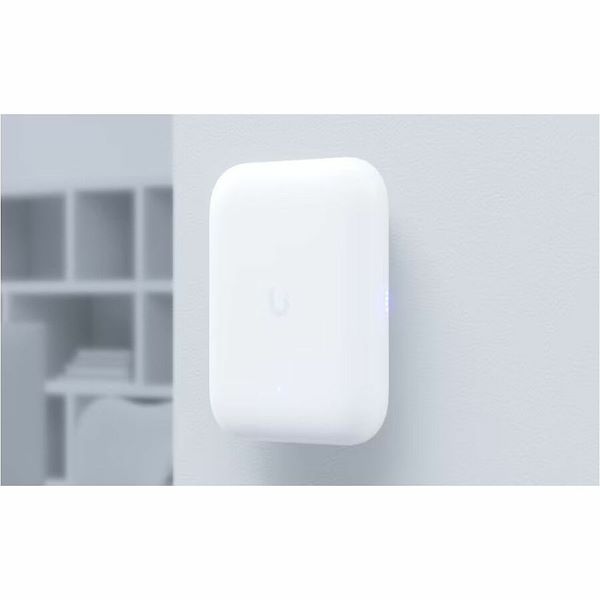 Ubiquiti U7 - Alternate-Image8